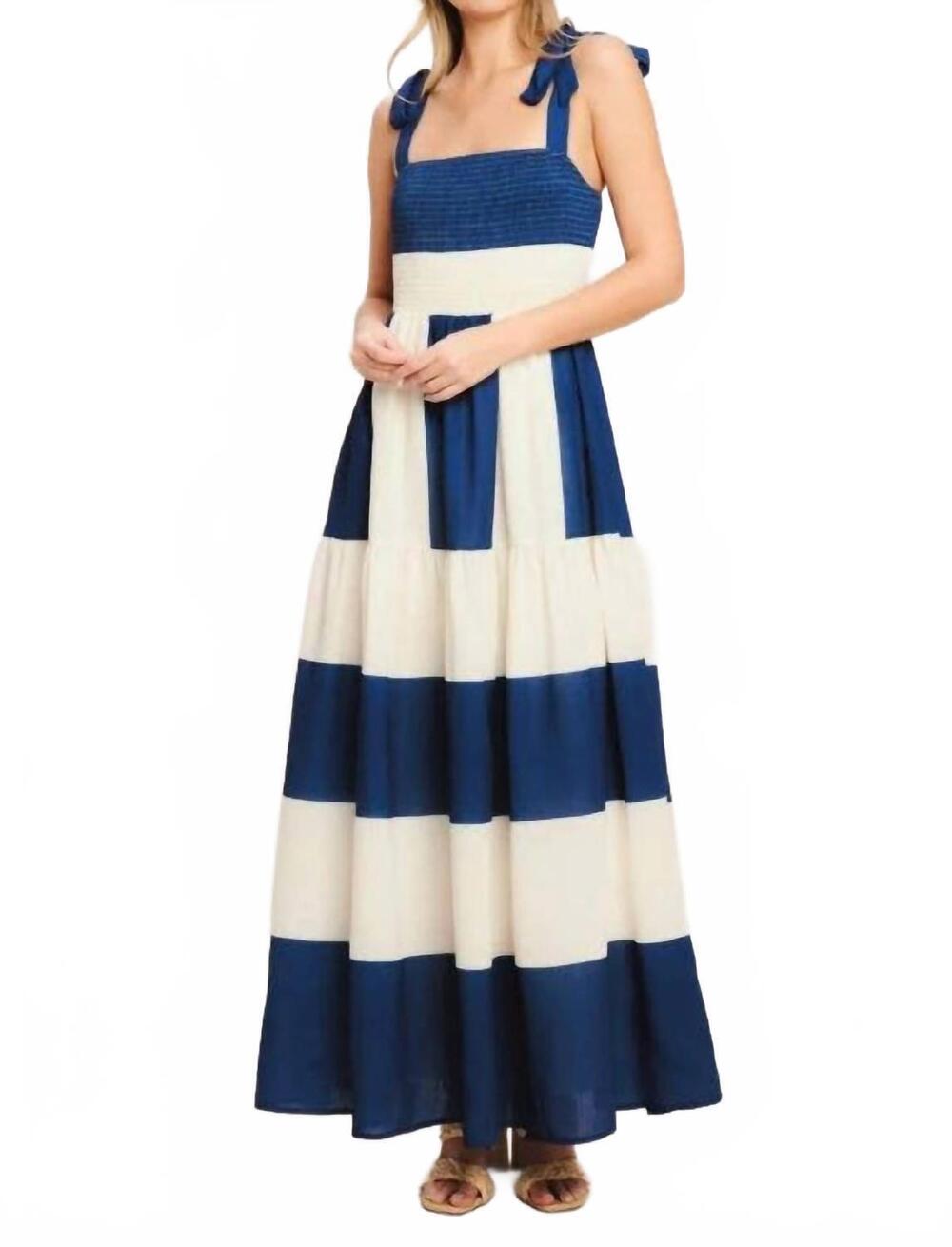 NEW FLYING TOMATO printed woven maxi dress in off white/blue